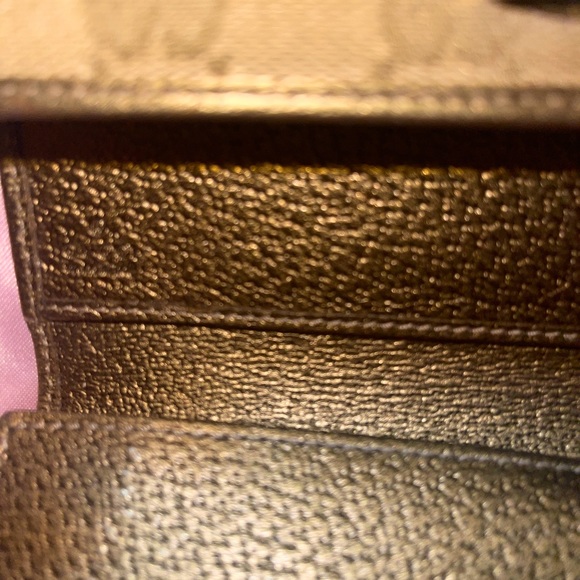 Gucci monogram trifold copper bow wallet - Picture 4 of 5